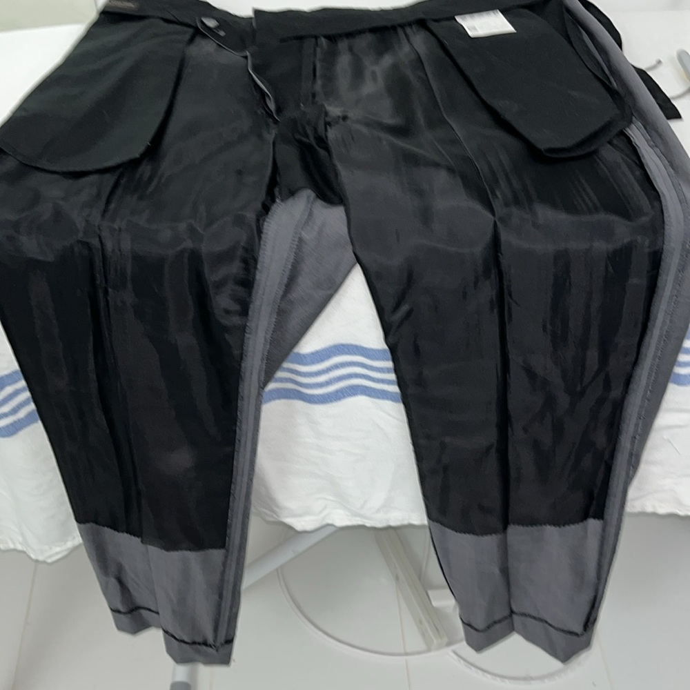 Hugo Boss Selection by Hugo Boss. Slim Fit Size 37”Waist, Ins 29”, 100%Wool VGUC - Picture 8 of 15